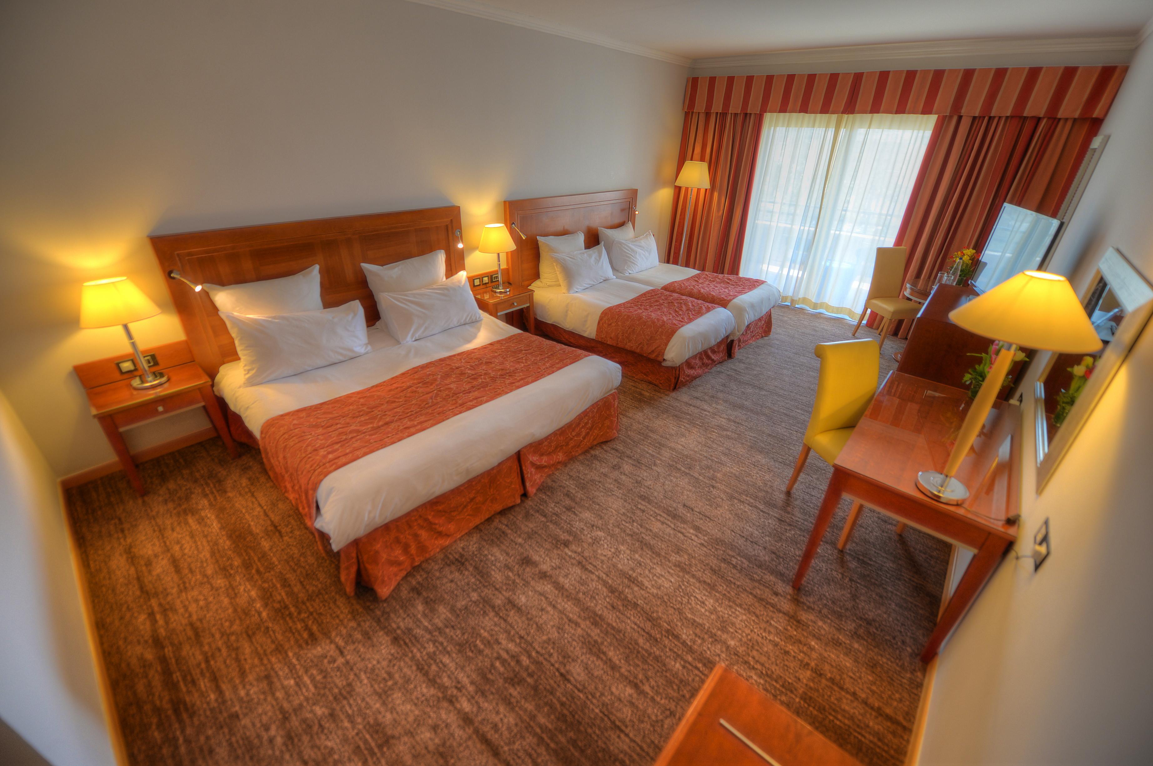 Radisson Blu Resort, Malta St. Julian'S Exterior photo A typical hotel room
