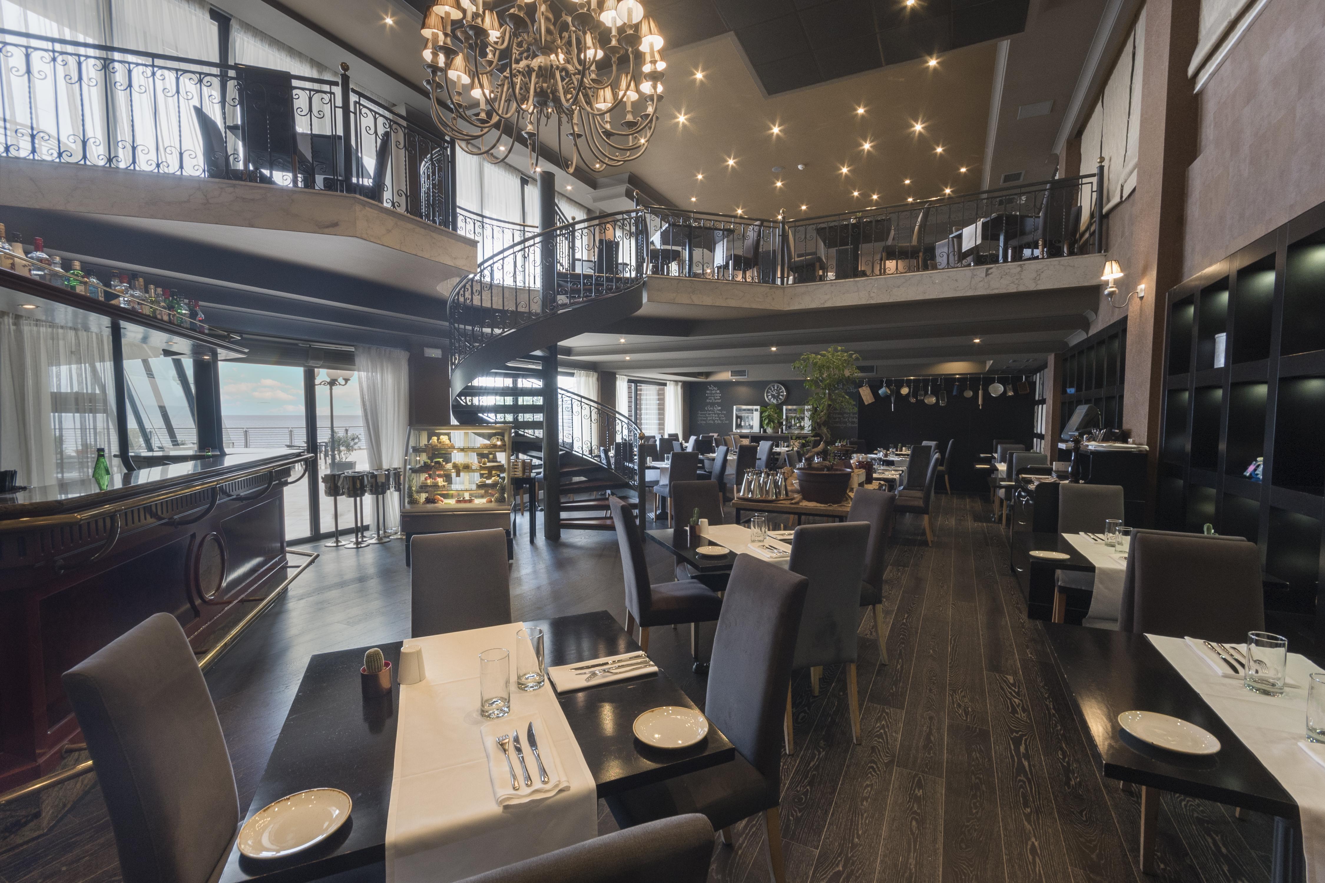 Radisson Blu Resort, Malta St. Julian'S Exterior photo Interior of the restaurant